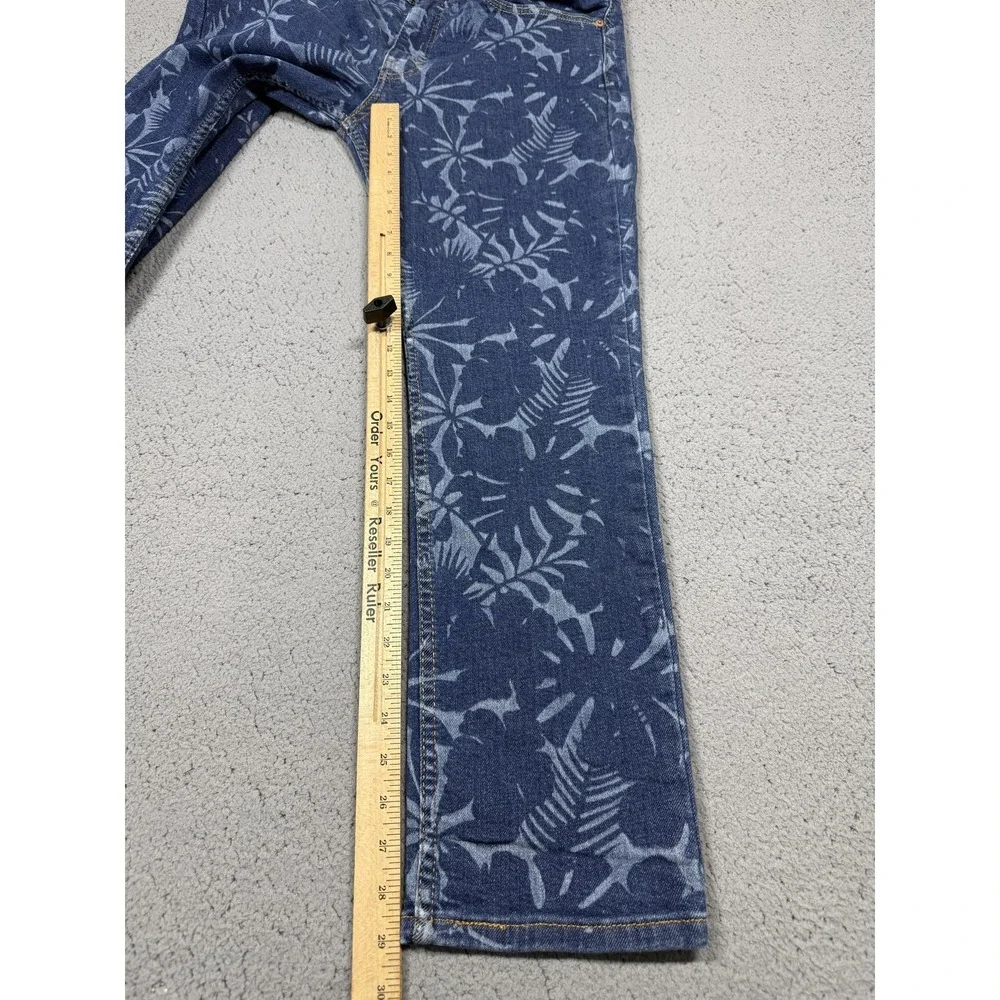 Levis brand levi